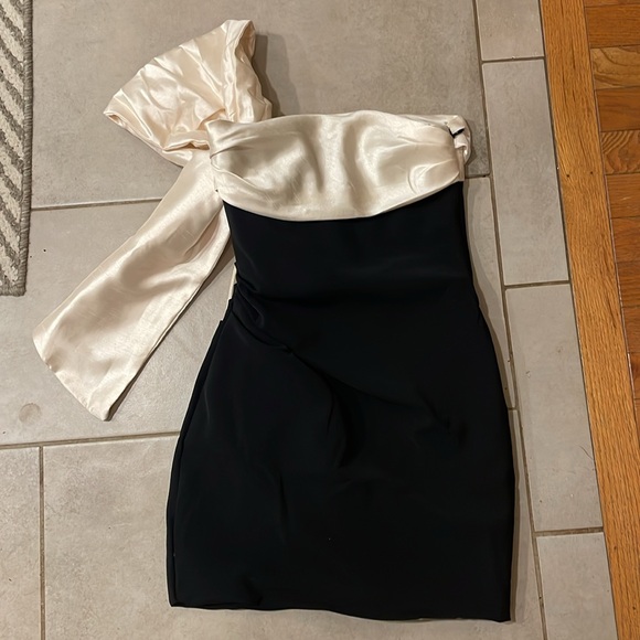 House of CB Jana Giant Bow Strapless Mini Cocktail Dress - Picture 13 of 14